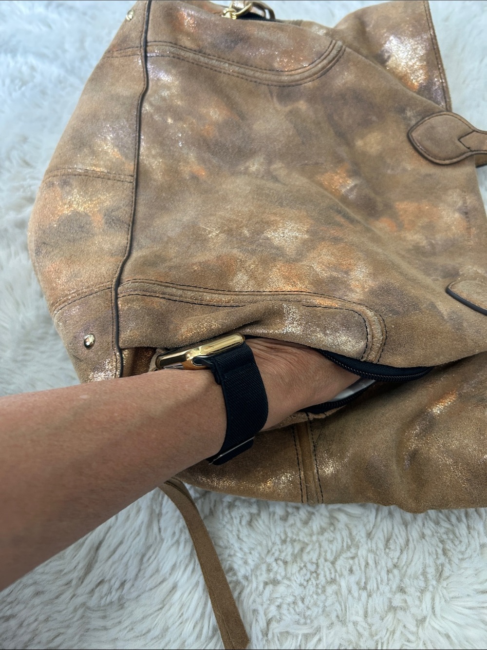 Aimee Kestenberg Gold Metallic Chelsea Leather Tote Bag - Picture 9 of 14